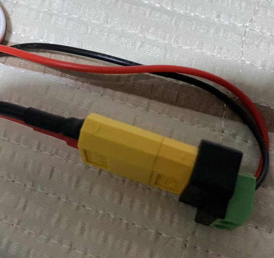 Solar System Model - Adaptador de Conector de 2 Pines